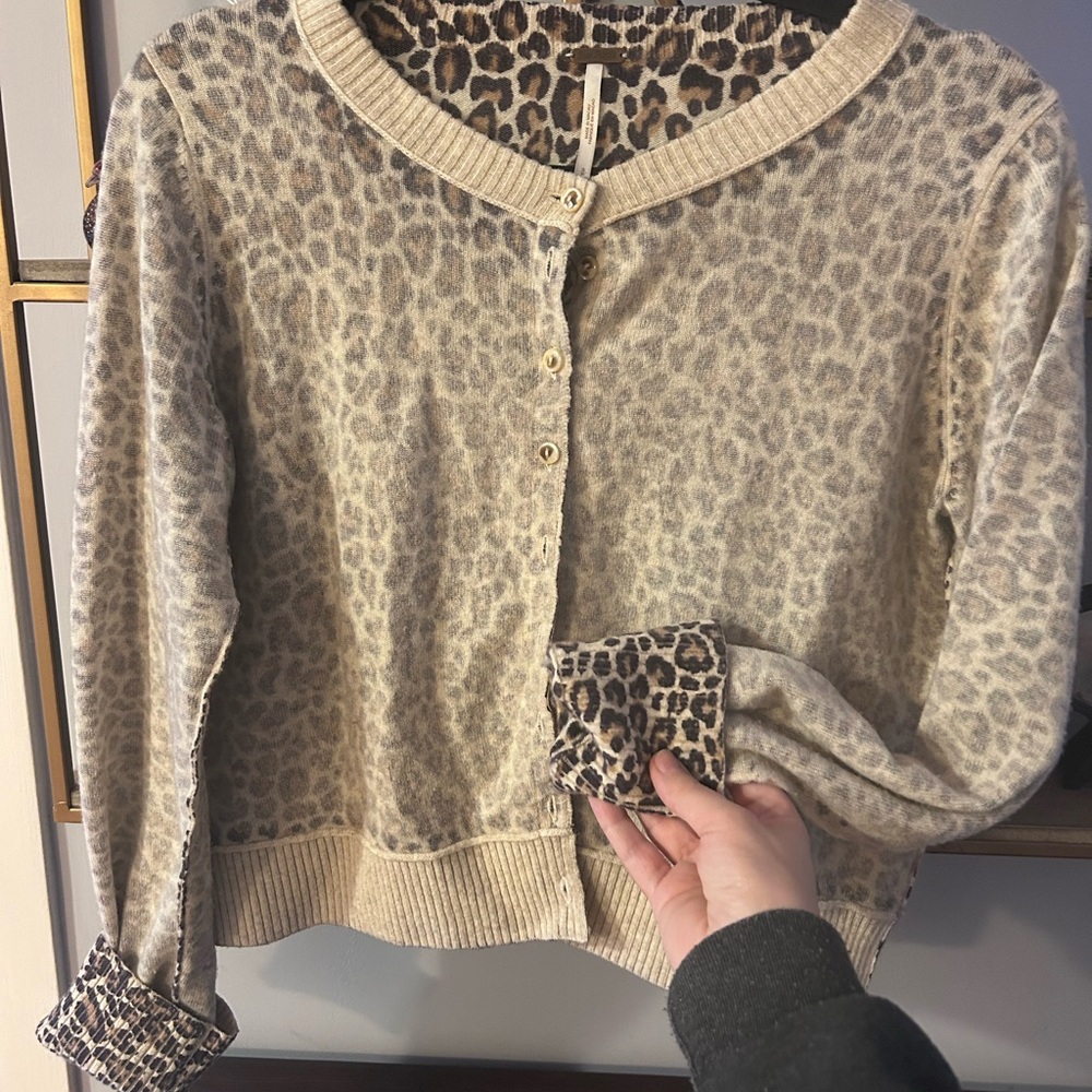 Free People cashmere Leopard Print Cardigan Sweater - Picture 4 of 7